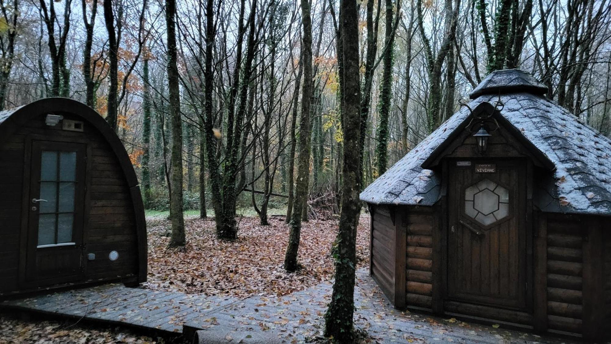 Le Domaine Insolite De Broceliande Paimpont Exterior foto